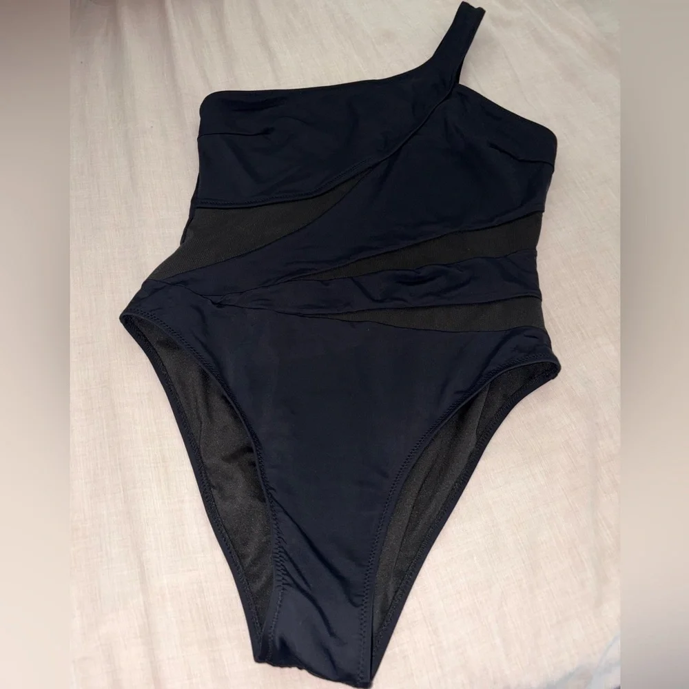Fashion Nova Black One-Shoulder Swimsuit - Picture 3 of 4